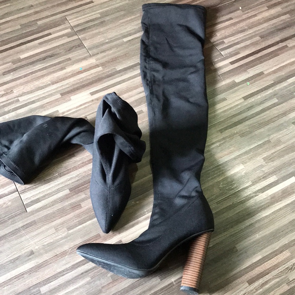 Boots - Picture 2 of 2